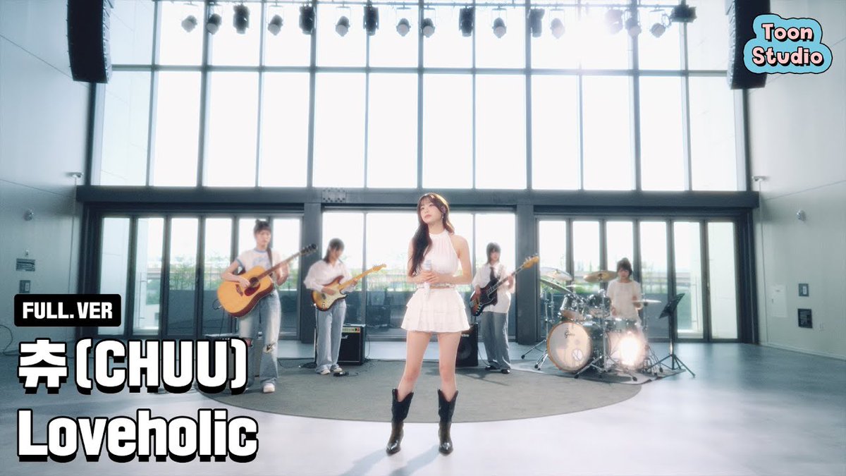 chuu_atrp's tweet photo. [🎥]
[Special Clip] 츄 (Chuu) - Loveholic (영화 '첫사랑 엔딩')

🔗https://t.co/Z84Bzb8JbC

#CHUU #츄 #Loveholic https://t.co/qP990fBX4Q