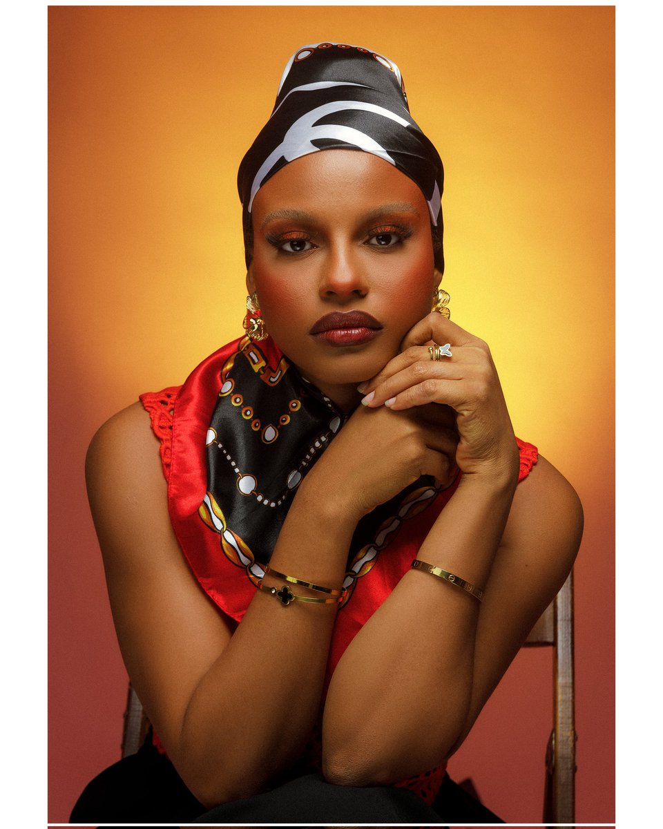 fodepictures's tweet photo. I photographed the exceptional @DavinaOtogie known for her irreplaceable annoyingly, cringe facial expressions that she plays and we find funny. I tend to photograph the other side of her we usually don't see, the subtle and confident side of her.  

©Fode Pictures https://t.co/p1UTpG0SVw