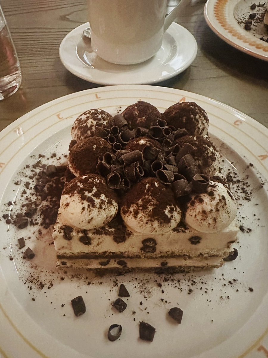 Rachel Kay Winter (@rachkayphoto) on Twitter photo We tried Caramella at <a href="/PHVegas/">Planet Hollywood</a> tonight because we had free dessert and were honestly impressed.
The Chilean sea bass was a 10/10, idk what is in the sauce but 🤤. Brian said the chicken parm was the best he’s had, but the au gratin potatoes stole the show. Service was great too. We tried Caramella at <a href="/PHVegas/">Planet Hollywood</a> tonight because we had free dessert and were honestly impressed.
The Chilean sea bass was a 10/10, idk what is in the sauce but 🤤. Brian said the chicken parm was the best he’s had, but the au gratin potatoes stole the show. Service was great too.