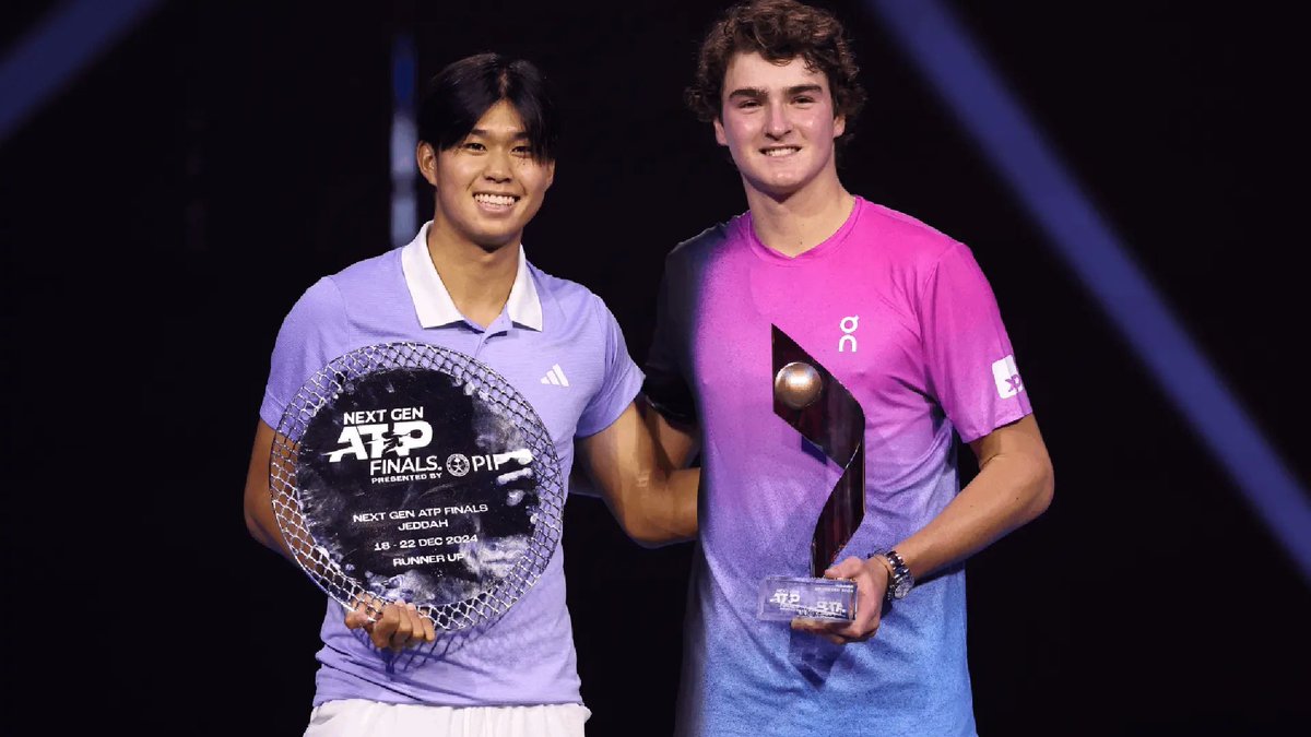 FonsecaActuFr's tweet image. João Fonseca is now ranked second in the Next Gen ATP Race to Jeddah — a ranking of the season's top 8 under-21 players 🇧🇷🔥
He's on track for a second appearance in the Saudi Arabian city, after winning the title there last year 🇸🇦🏆