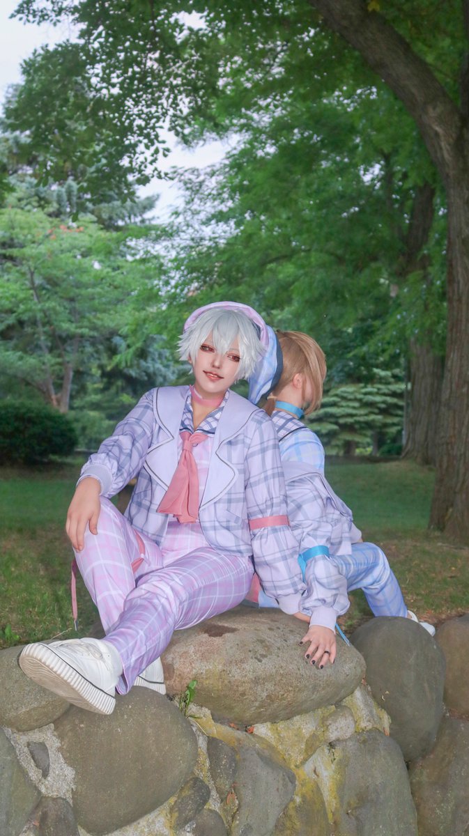 kabeharu_kamera's tweet image. 【🌈🕒／🔫 🎲／cos】

#HokkaidoSubCultureCreator 展示写真

model
🔫：めぶきさん (@fukinoto_buki )
🎲：いぶきさん(@Ibuki_cos1204 )

スタジオ：スタジオパルフェBLD (@studioparfait )

#写団零壱壱
#HSCC