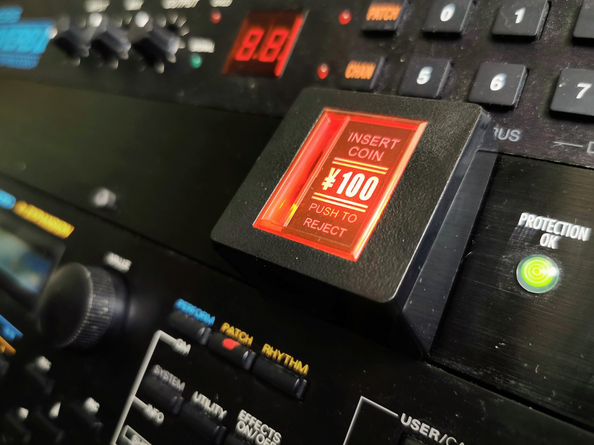 alphachromeyayo's tweet image. My rack setup was missing something important, essential even

A LIGHT UP ¥100 ARCADE COIN SLOT

Thank goodness I got *that* fixed