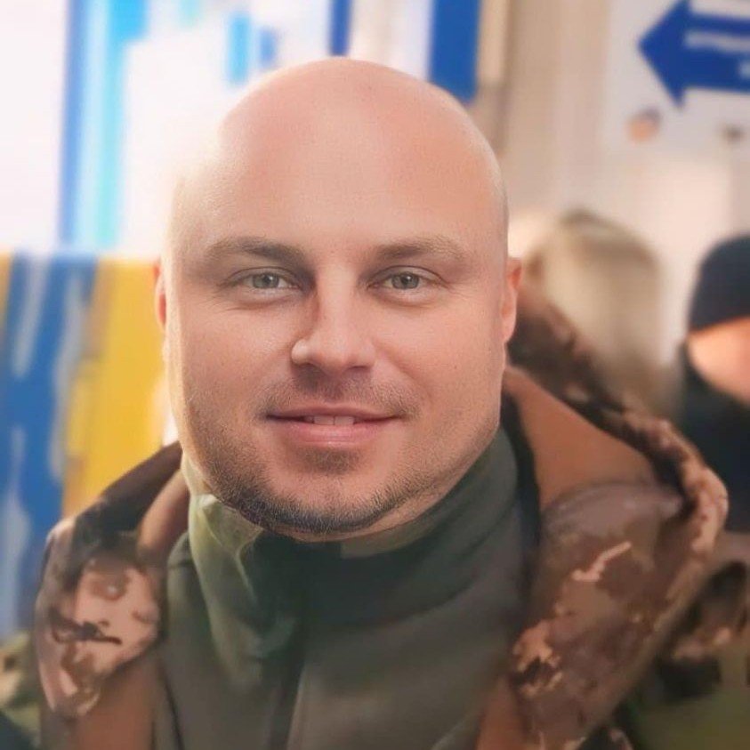 EuromaidanPress's tweet image. Let us keep the Defenders of Ukraine in our prayers.
We are the Dead. Short days ago
We lived, felt dawn, saw sunset glow,
Loved and were loved, and now we lie
In Flanders fields.
RIP – Yaroslav Oblonenko (44), British fighter James Hands, Roman Chepeliak, Stepan Chuiko (23)