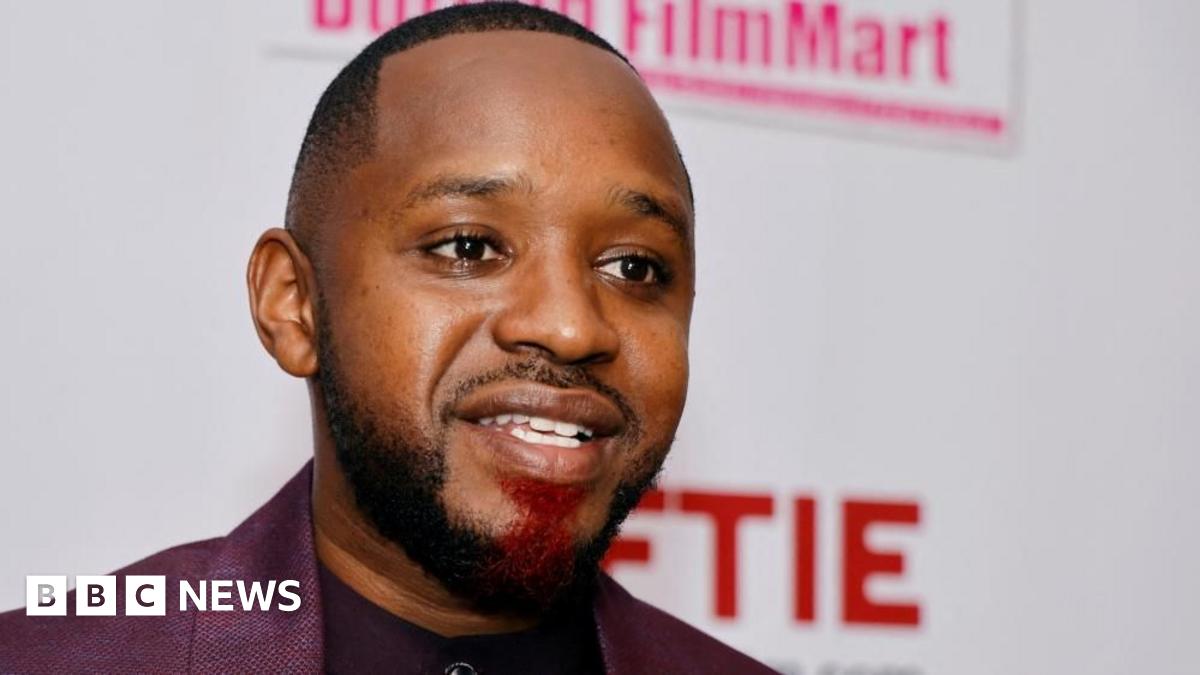 BBCAfrica's tweet image. Kenyan activist Boniface Mwangi is due in court over alleged links to last month’s deadly anti-government protests that left at least 19 dead. Authorities say they seized electronics, tear gas canisters, and a blank firearm round from his home and office.
bbc.in/4o4jov6