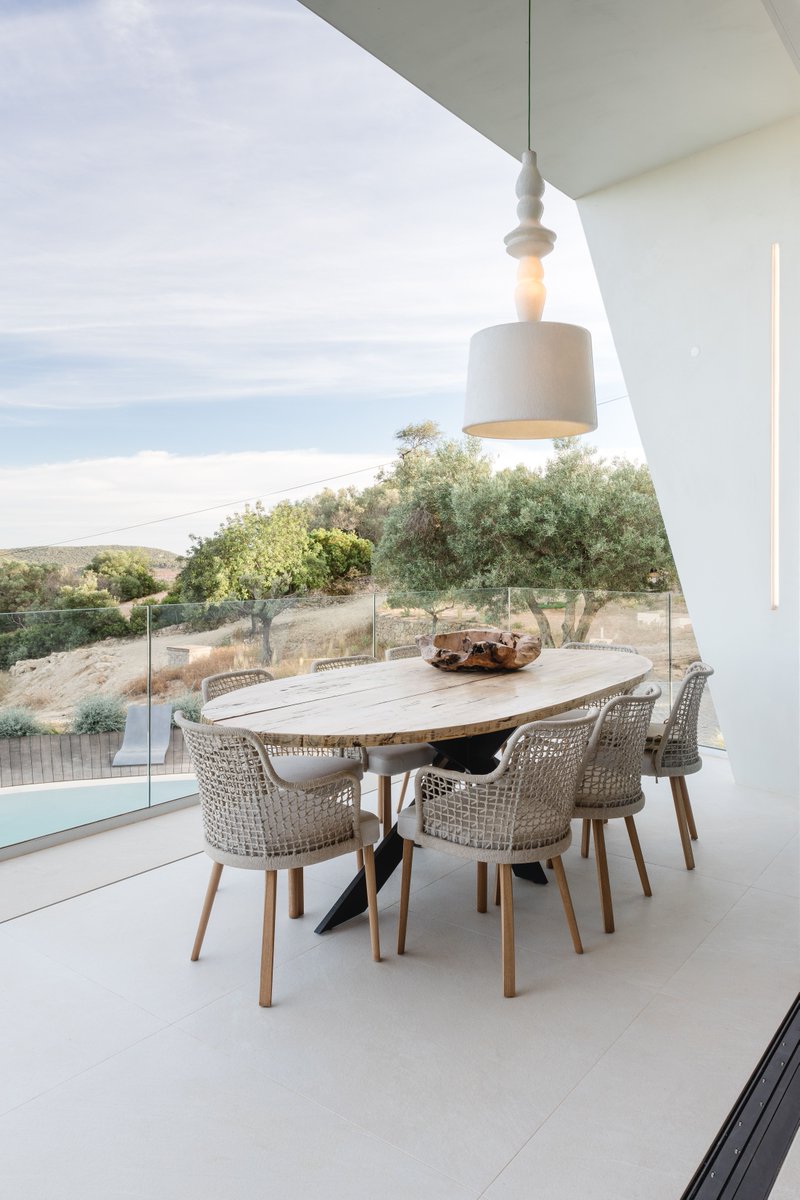 COREarchitects1's tweet photo. 🌅 Outdoor Kitchens &amp; Patios
👉 *Love alfresco cooking?* Outdoor kitchens and shaded patios complete your Algarve lifestyle experience.
https://t.co/j8wc9RcbdV
#WellnessArchitecture #OutdoorLiving #PatioInspiration #CoreArchitects #NatureSpaces #AlgarveHomes https://t.co/z3e2dgP3Xg