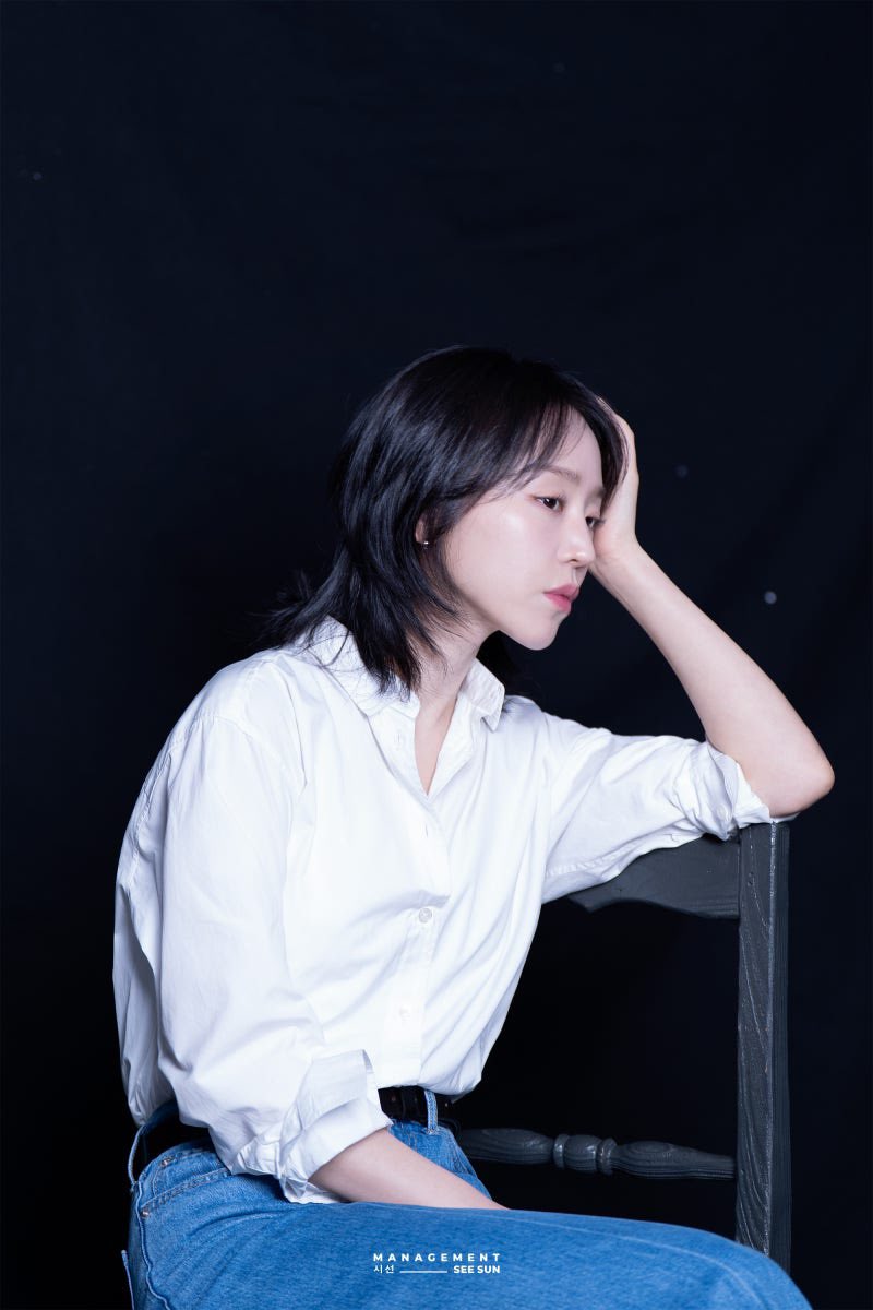 보자마자 와잠만 외침 진짜제발저요
왕자님이좋은거같아요