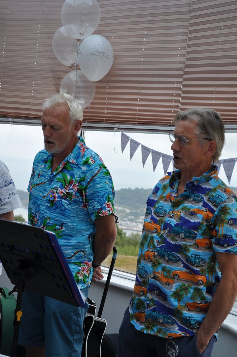 Back Beach Boyz tweet media