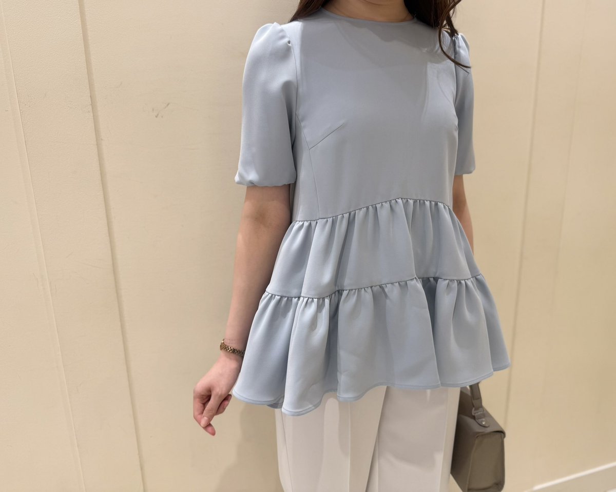 美品⭐︎アベニールエトワールモッズコート38 新作入荷情報〈ポンチショルダーギャザーワンピース〉 | m-i-d