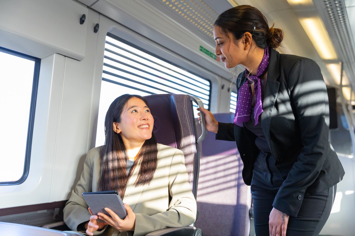HeathrowExpress's tweet image. Booked your next flight to Heathrow? Then it&apos;s time to book #HeathrowExpress!

Book early for as low as £10 each way, or choose flexible options starting at £25.
 
Find out more at Heathrowexpress.com/ticket-fares
T&amp;amp;Cs apply.