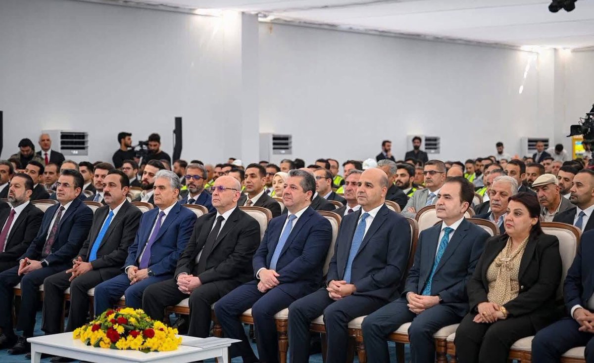 HusseinGoyi's tweet photo. الرجال العظماء لديهم أحلام كبيرة
أضحي بك يا قائدنا وأخينا الأكبر

پياوى گه وره خه ونه كانى گه وره ن
قربانت بم سه روك و برا گه وره مان https://t.co/xKXTGuMrbM