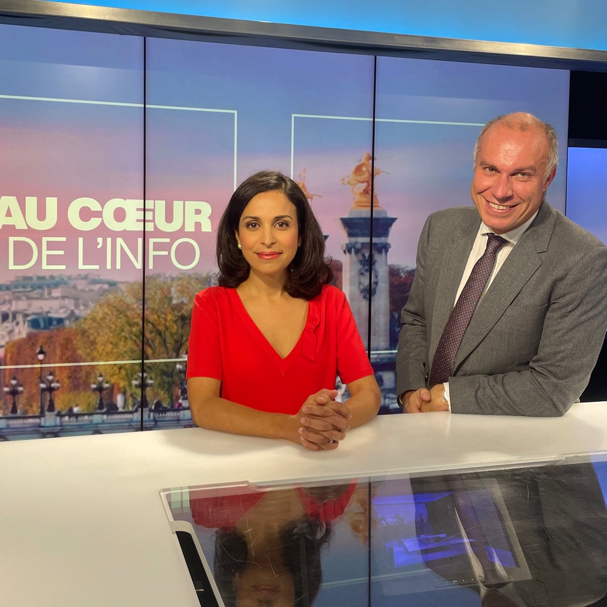 AchrenVerdian's tweet image. 📺Canicules, phénomènes #météo extrêmes, mers et cours d'eau en surchauffe...et pourtant la #France réduit ses investissements #climat, le Pacte vert #européen est menacé. Entretien avec François @Gemmenne, ancien membre du #GIEC: go.france24.com/BI9
#AuCoeurDeLInfoF24 #F24