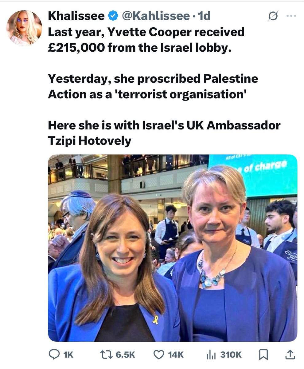 Hoarder55's tweet image. @edballs is good chums with @George_Osborne and married to @YvetteCooperMP 

#Labservatives 
#BlueLabour