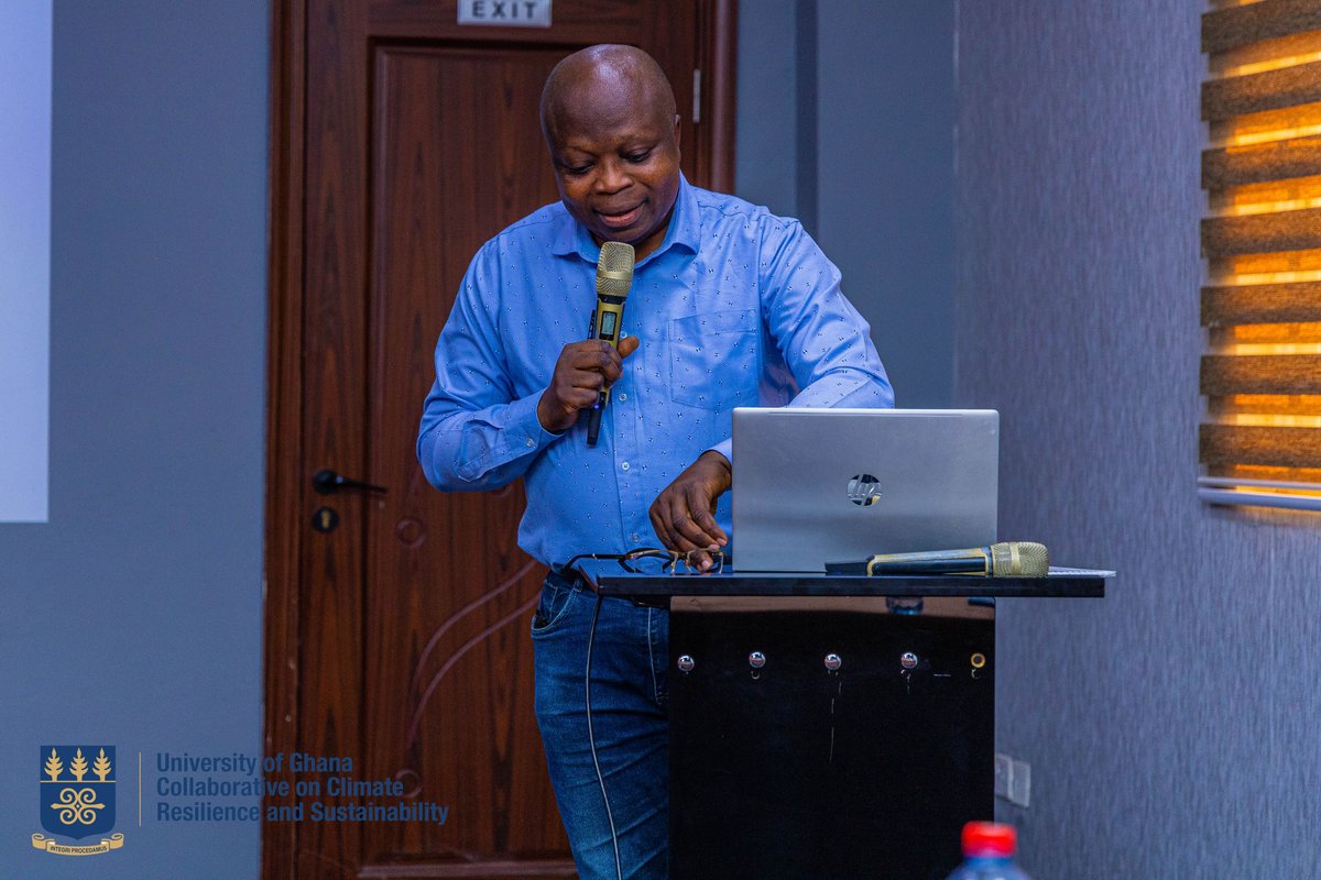 UGCCReS's tweet image. Day 3 at the @UGCCReS Manuals Validation Workshop:
Prof. Albert Ahenkan (@aahenkus) unveiled the draft Climate-Smart Acceleration Curriculum, sparking valuable dialogue among stakeholders.
Together, we're empowering #AfricanYouth for #ClimateSmart innovation. Stay tuned for more.