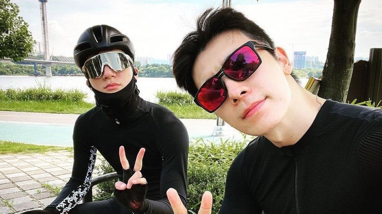 jnlfolder's tweet photo. jeno and donghae, since 2013! https://t.co/xUTvk7P3Fl