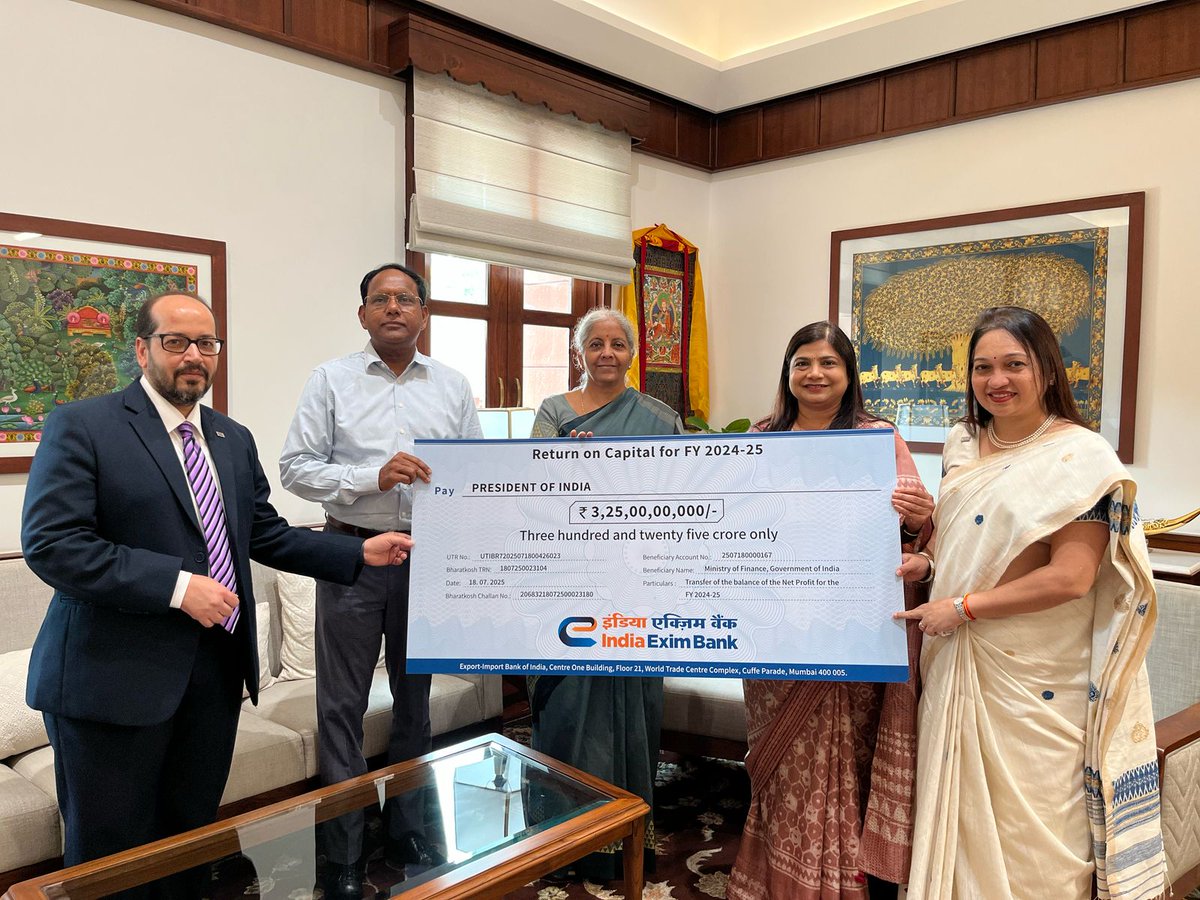 Smt <a href="/nsitharaman/">Nirmala Sitharaman</a> receives a dividend cheque of Rs 325 crores for FY 2024-25 from Smt Harsha Bangari, Managing Director - <a href="/IndiaEximBank/">India Exim Bank</a>.