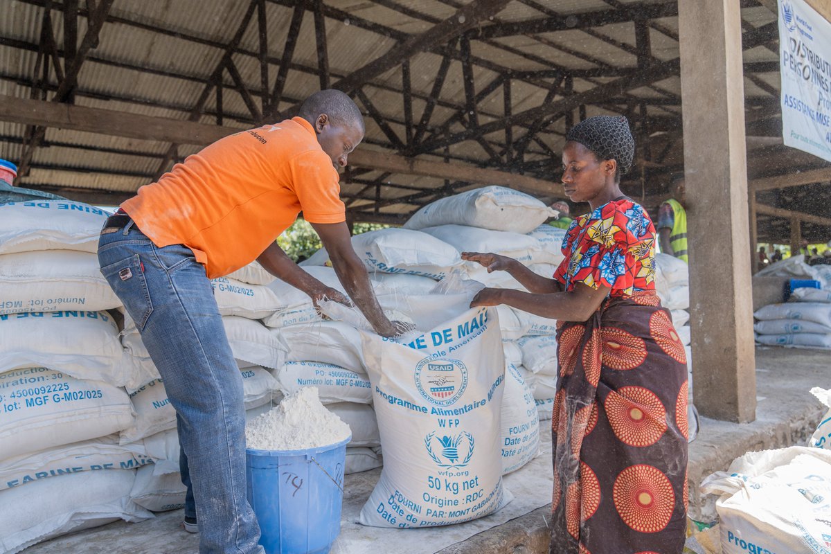 WFPDRC's tweet image. 🍽️#PAM poursuit son assistance alimentaire vitale aux personnes touchées par le conflit dans le #NordKivu. Plus de 109 000 personnes ont déjà reçu une assistance pour répondre à leurs besoins alimentaires et nutritionnels.
🎯Objectif pour juillet : +340 000 personnes à atteindre
