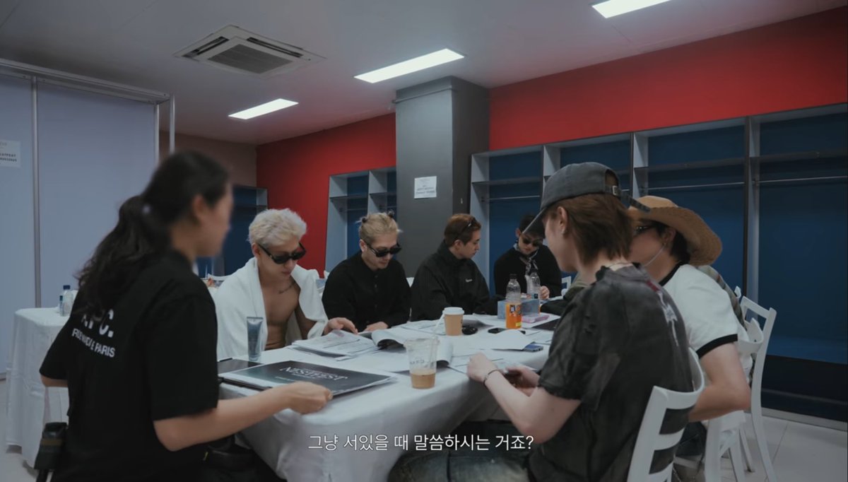 ammoonoi_nemo's tweet image. คุณพี่ผู้หญิงที่นั่งหัวโต๊ะจิตใจแข็งแกร่งยิ่งนัก🥹 เป็นนี่คงไม่มีสมาธิค่ะ

#NESTFEST #GOT7_NESTFEST