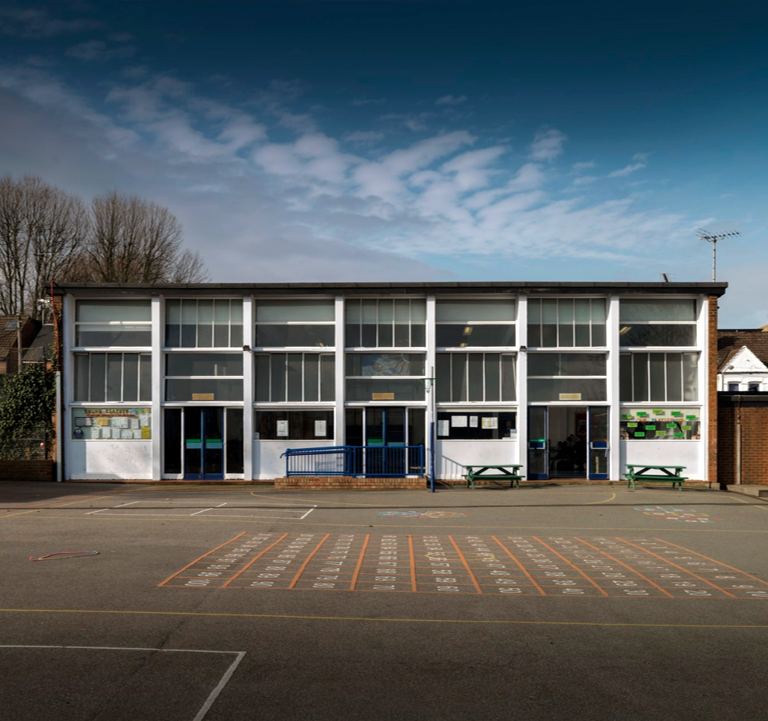 C20Society's tweet image. Parents and teachers at the Grade II listed Brandlehow Primary (1950-51) in Putney, Wandsworth, have launched an urgent appeal to repair the ageing roof of the school.
One of only three schools in the UK by Erno Goldfinger, he designed a complete building system of pre-stressed…
