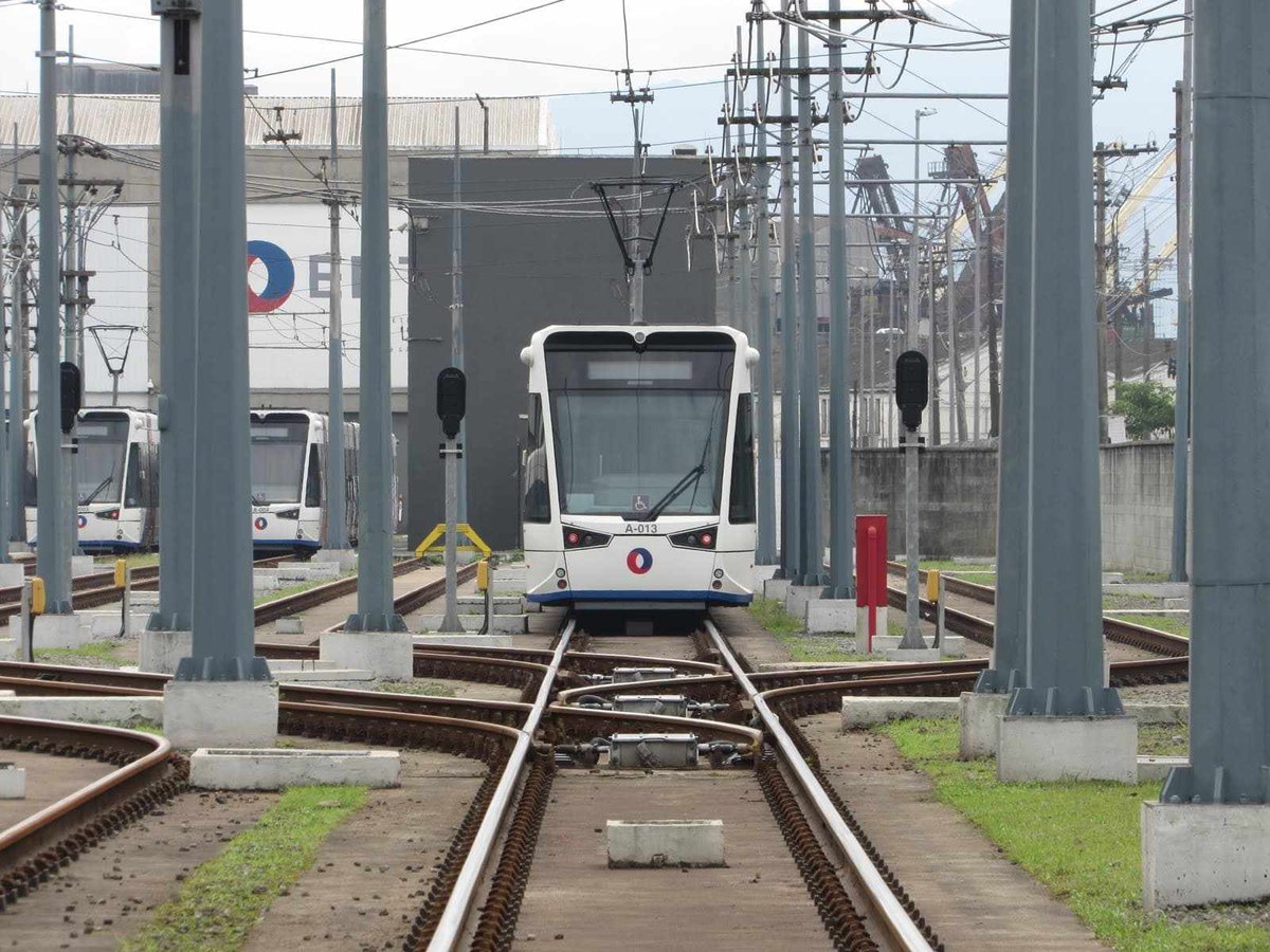 metroecptm's tweet photo. Governo de SP reconhece desequilíbrio financeiro de R$ 365 milhões para operadora do VLT da Baixada Santista. #BaixadaSantista #Fase3doVLT #ObrasdoVLT #Santos #SecretariadeParceriasemInvestimentos #Valongo #VLTdaBaixadaSantista https://t.co/BkeaYT3FUQ https://t.co/39yyLJwgjQ