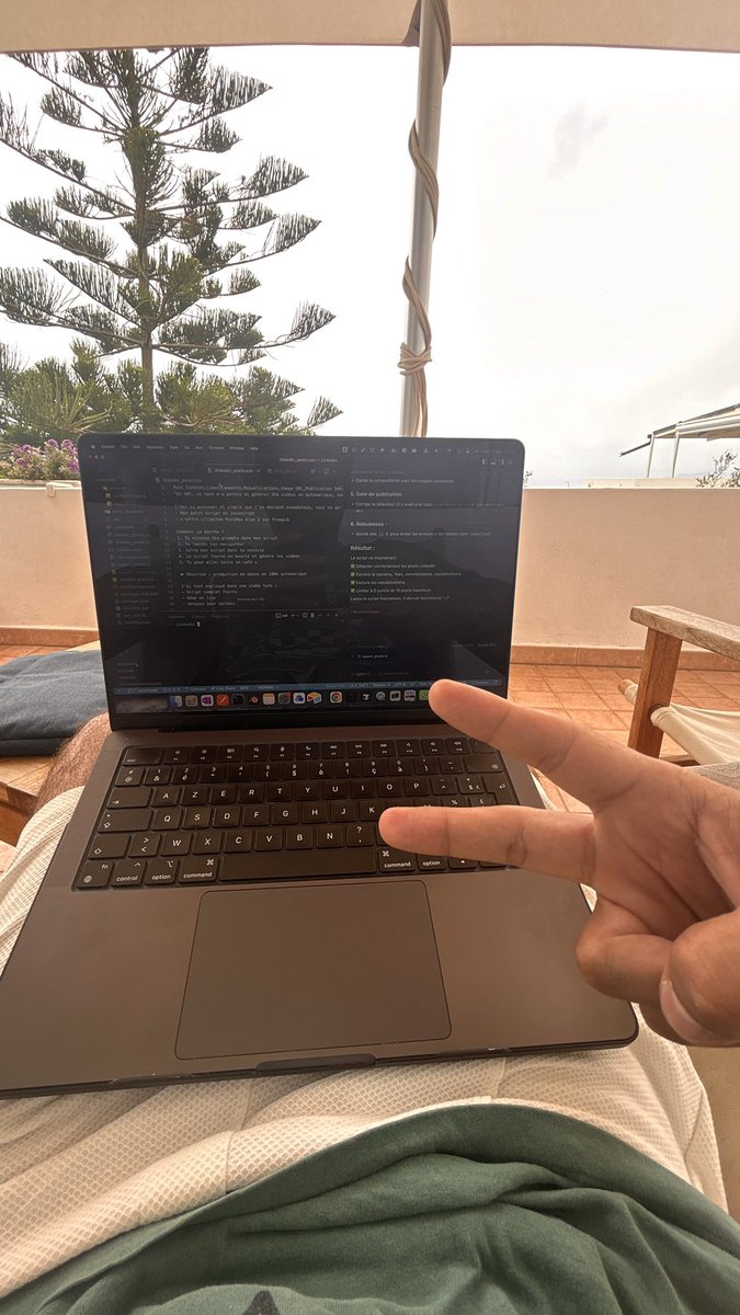 ericdjav's tweet image. if sometimes you feel tired, lonely, unproductive…
It’s totally NORMAL.
Accept it, and do it to regain energy:
- drink a coffee
- listen motivational song
- split your task into little things
- remember where you come from
- celebrate what you’ve done
Happy building ✌️