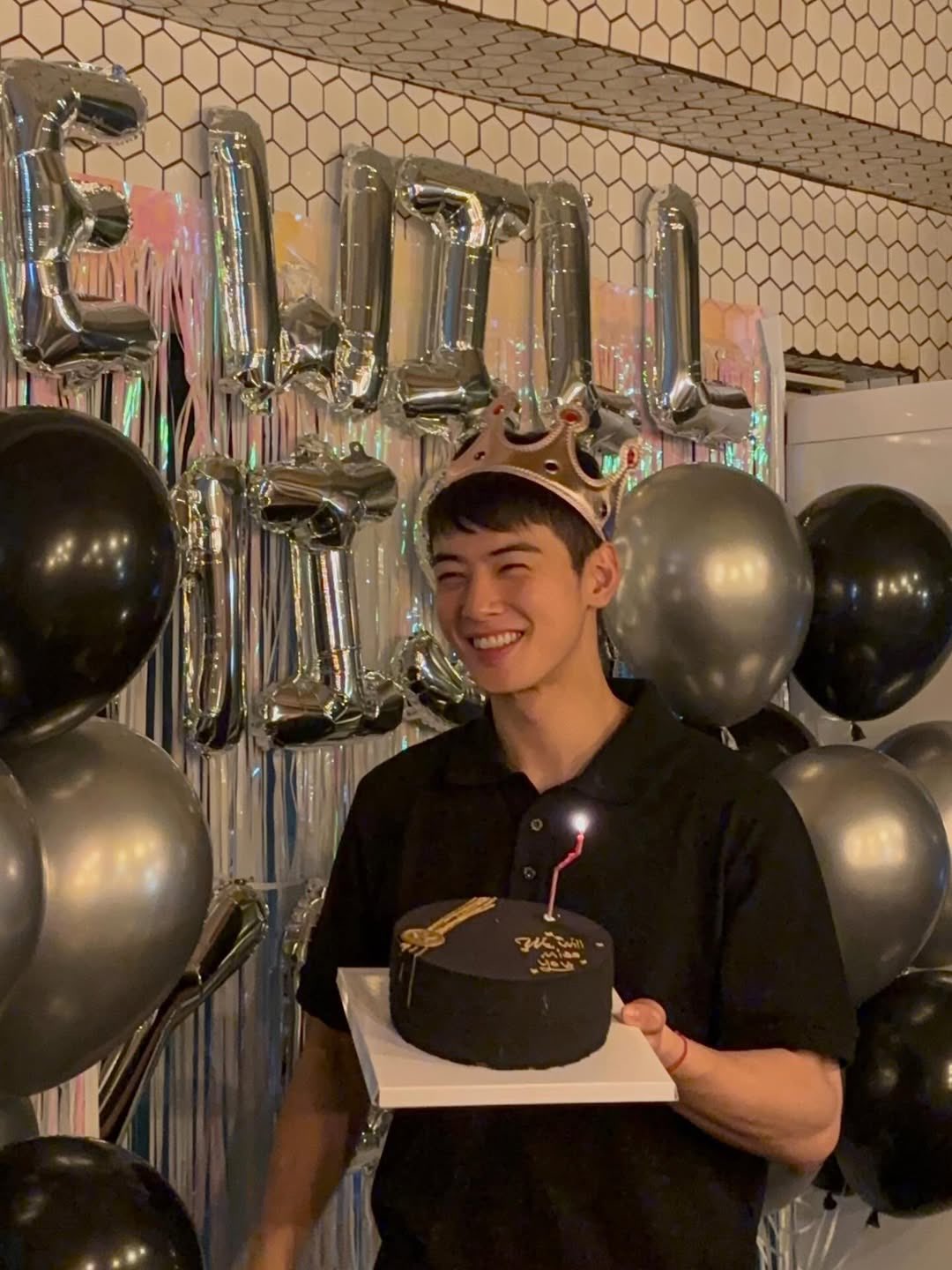 군입대 앞두고 머리 민 차은우 | 인스티즈