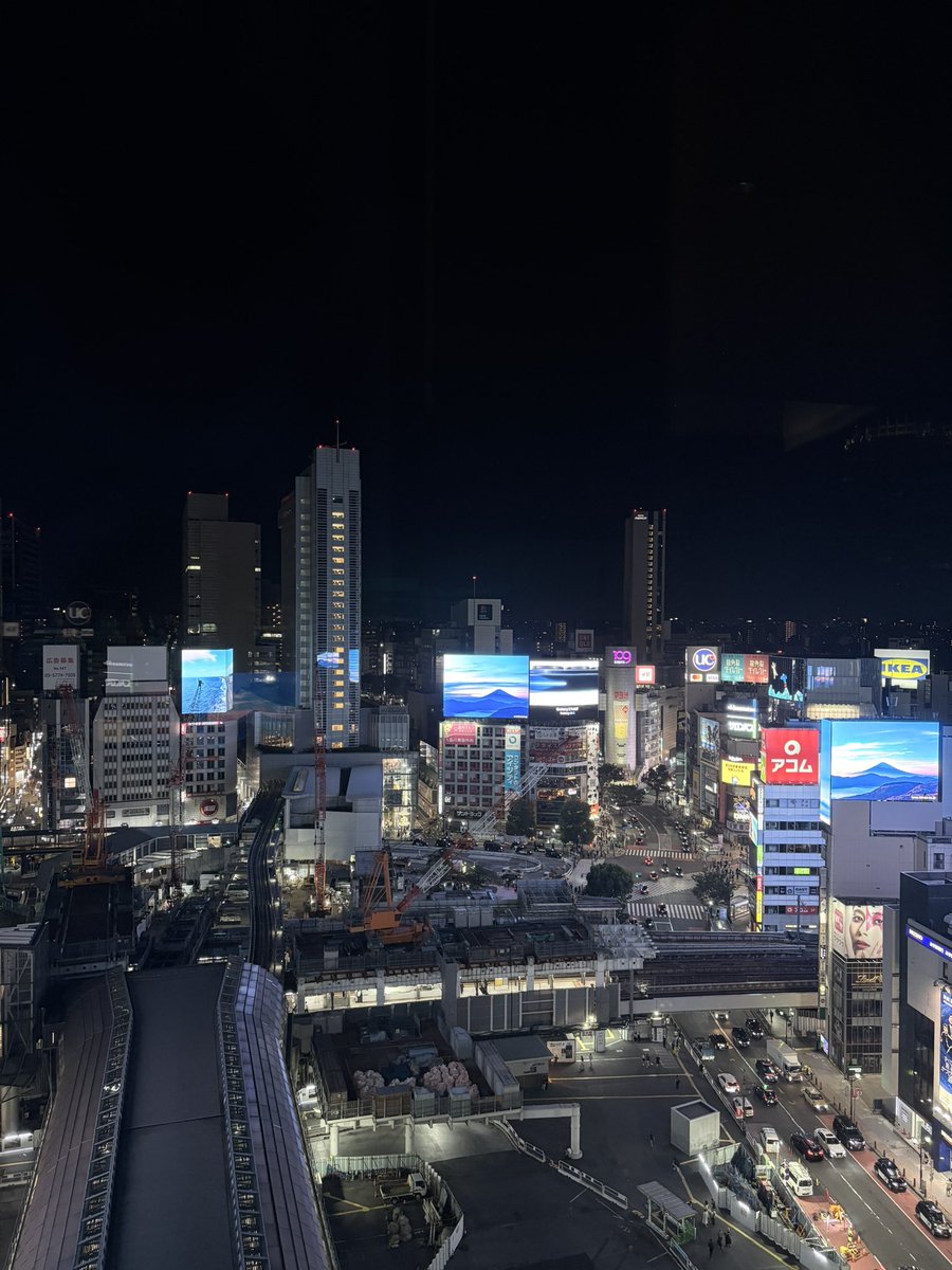 CoachFiivee's tweet image. He visitado casi todos los continentes, pero Japรณn es el mejor sitio donde he estado con diferencia, en casi todo.
Eso si el Shibuya Crossing se ve mejor cuando no hay nadie...
Estoy preparando unos videos del viaje, a ver si los puedo tener para maรฑana o pasado.