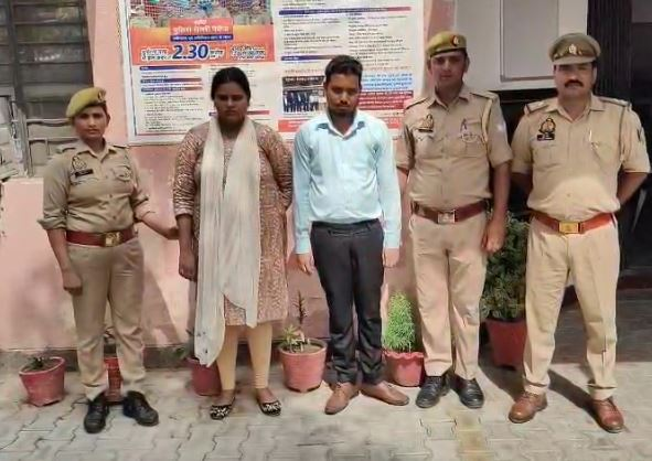 SudarshanNewsTV's tweet image. मिशनरी षड्यंत्र में रंगे पति-पत्नी हिंदू समाज को बना रहे थे निशाना, शाहजहांपुर में विवेक और ऐंजल को पुलिस ने दबोचा

#missionarywork #sanatandharma #shahjahanpur @shahjahanpurpol #christianity #UPNews

sudarshannews.in/news-detail.as…