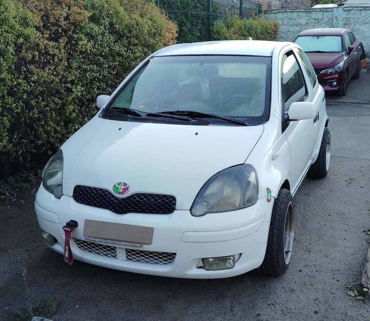 VENDO URGENTE MI TOYOTA YARIS SPORT 2004

SIN MULTAS, TRANSFERIBLE, PAPELES AL DÍA IMPECABLE MECÁNICA

Precio conversable y se ve en San Bernardo

Tu RT me ayuda a llegar a más gente y pagar mi arriendo

Mas info en: facebook.com/marketplace/it…

Chileautos en: chileautos.cl/vehiculos/deta…
