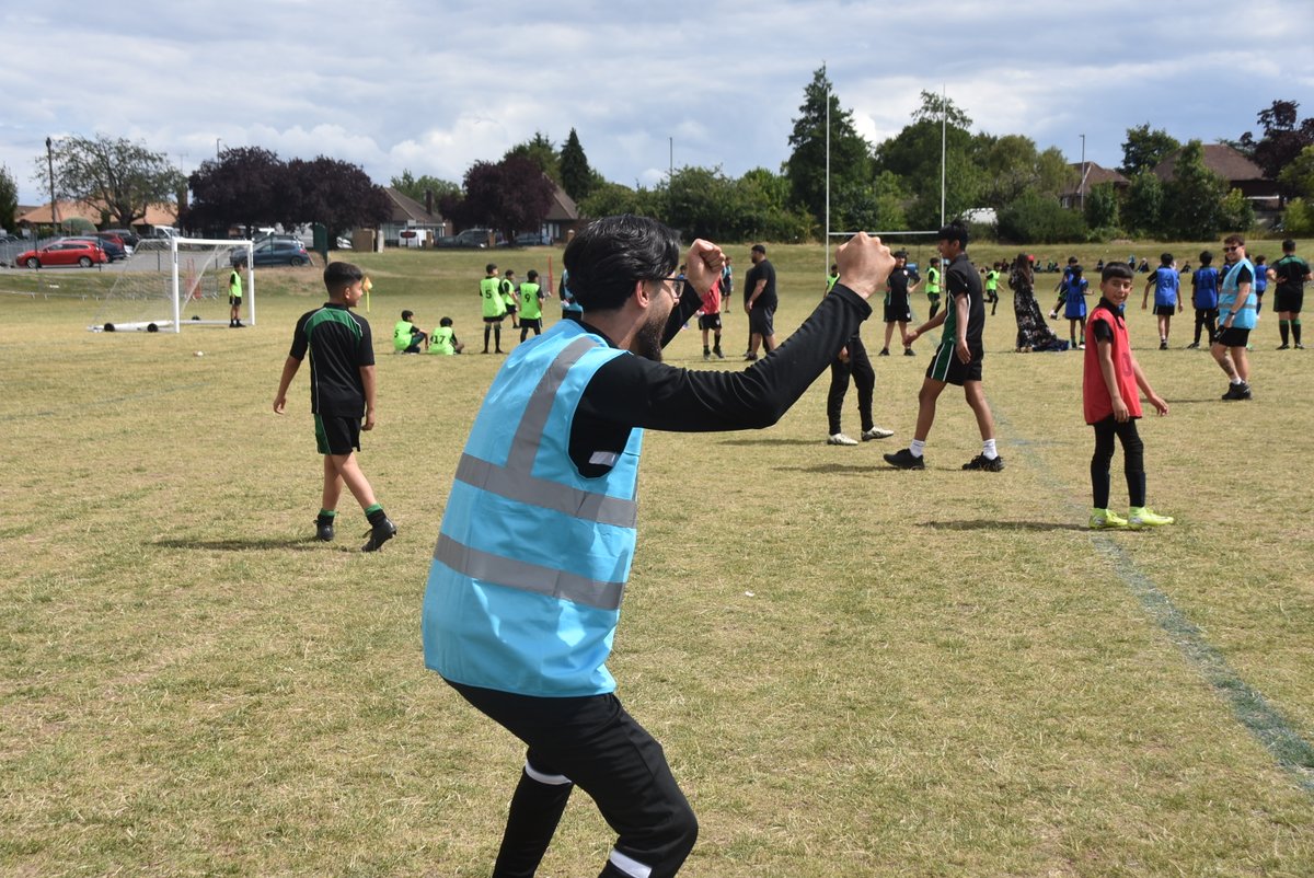 Challney Boys' Photography Dept. tweet media