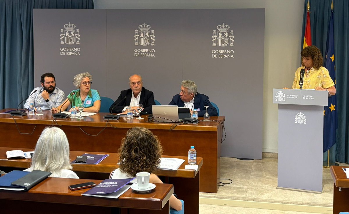 Sanofi España (@sanofies) on Twitter photo Comienza la 1ª mesa redonda:
📌"La confianza en riesgo: desafíos y oportunidades para una atención sanitaria más inclusiva".
Modera Blanca Fernández-Lasquetty, secretaria de la Junta Directiva de <a href="/ANDEorg/">ANDE Directivos Enfermería</a>.
#SanofiEsDiversidad #SanofiEsInclusión #AMillionConversations Comienza la 1ª mesa redonda:
📌"La confianza en riesgo: desafíos y oportunidades para una atención sanitaria más inclusiva".
Modera Blanca Fernández-Lasquetty, secretaria de la Junta Directiva de <a href="/ANDEorg/">ANDE Directivos Enfermería</a>.
#SanofiEsDiversidad #SanofiEsInclusión #AMillionConversations