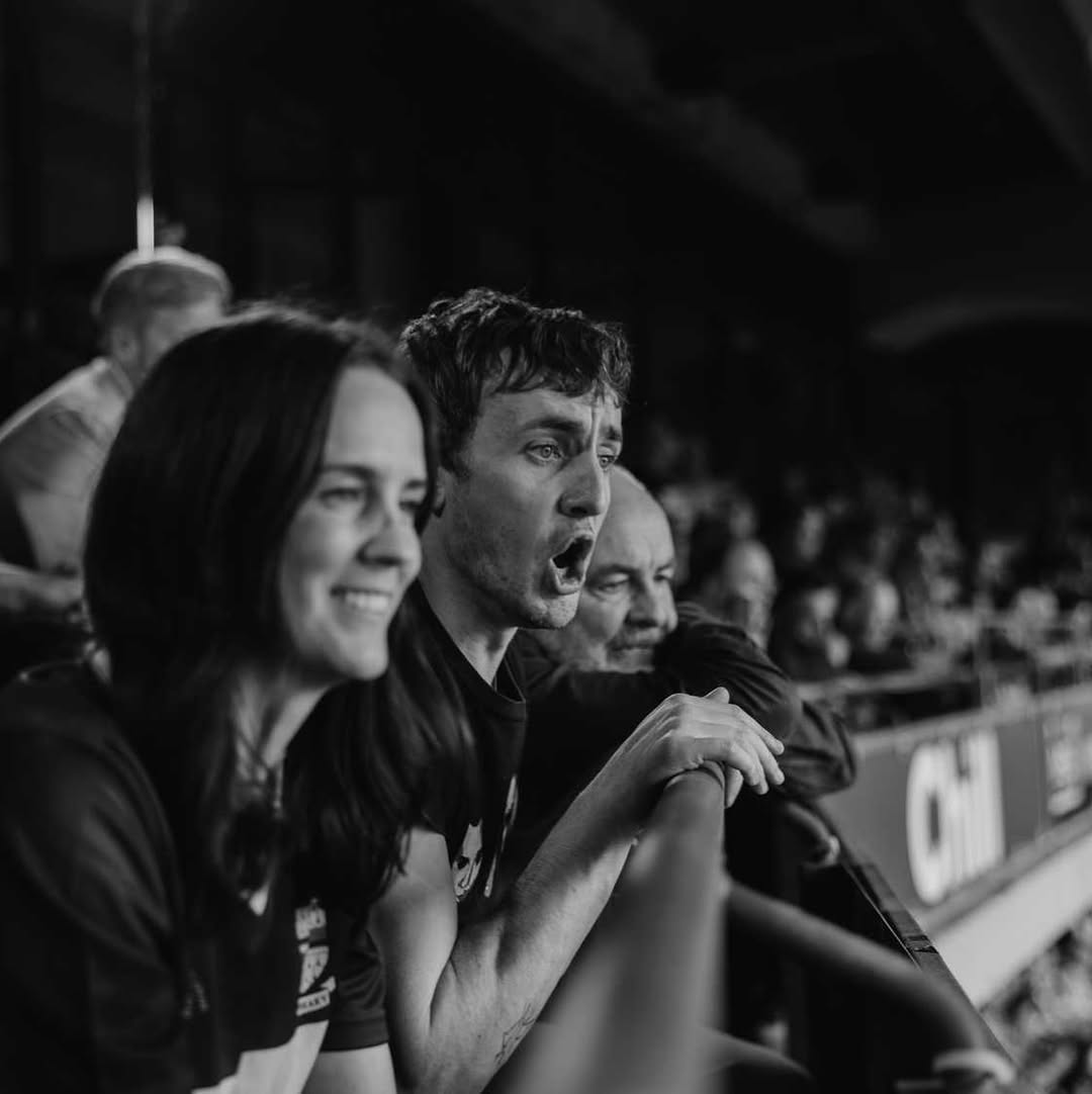 mescalupdates's tweet image. Favorite category: Paul Mescal enjoying a sports game