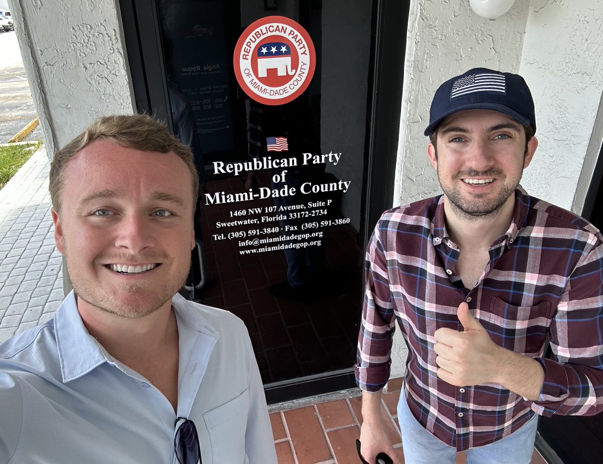 BrandonLudwigFL's tweet image. South Florida is key to protecting the @FloridaGOP supermajority in Tallahassee in ‘26 🔑
Great to catch up w/ @MiamiDadeGOP Chairman @kevincooperfl & State Rep. @JuanPorrasFL in Miami this weekend to have a conversation on how @FloridaYRs can best support the party’s efforts.