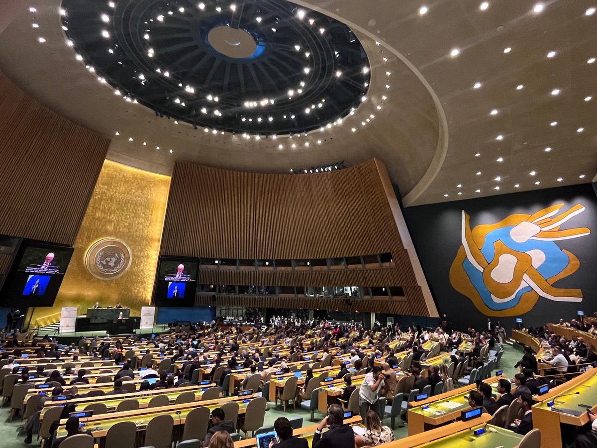 PLinUN's tweet image. The opening of the Ministerial Segment of #2025HLPF, part of the high-level segment of #ECOSOC, is underway. Poland 🇵🇱 is represented by Amb. @KSzczerski, Vice-President of #ECOSOC, @MRiTGOVPL and Youth Delegates.