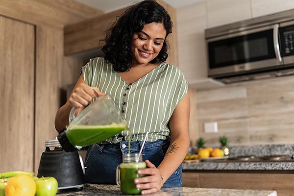 For many patients, the weight-loss journey doesn’t end after bariatric surgery or medication. Rapid weight loss typically results in excess skin, which can hinder their daily lives by limiting movement and lowering self-confidence. Read more: trinityhealthma.org/newsroom/blog-…