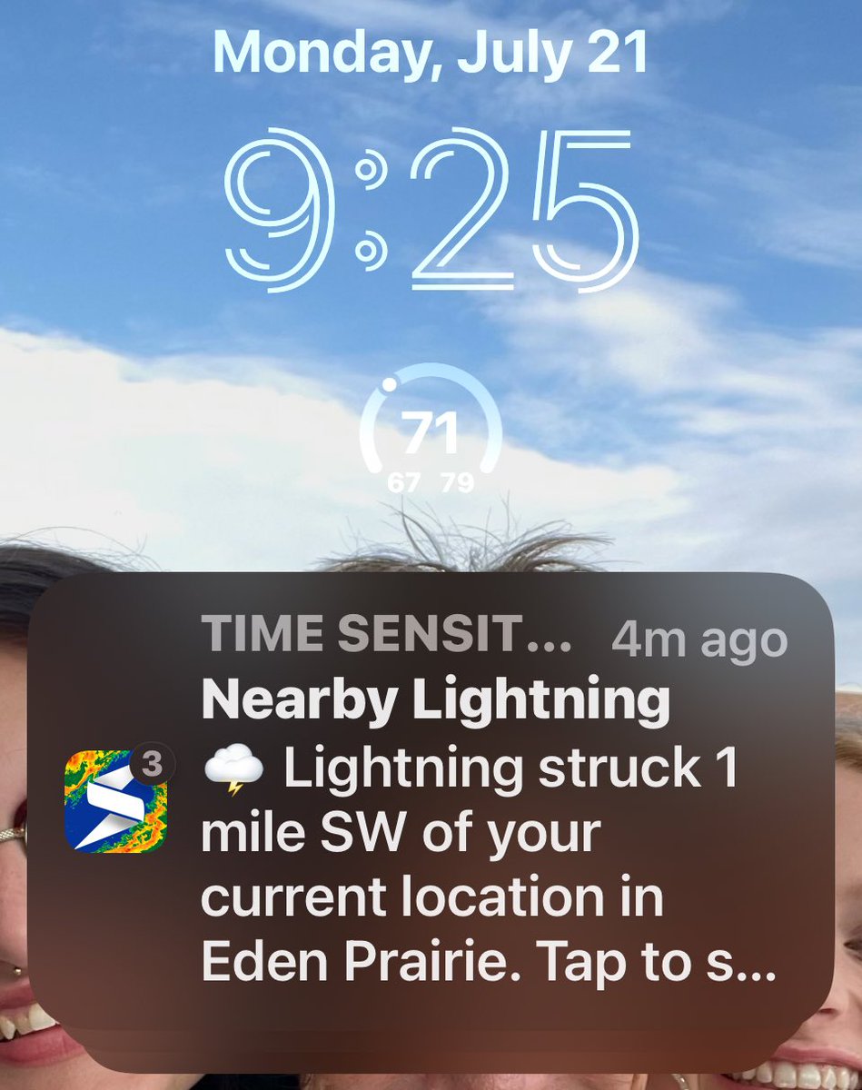 ian_leonard's tweet image. Yup, that was very loud… @FOX9 @foxweather