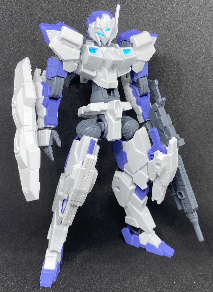 BOSS86942058's tweet image. 【エクスライト】

アルト・カスタムの派生機であるエクシードタイプの頭部と各関節の強化コンバートを行ったイグライトのカスタム機。

#MIX30MLコンテスト