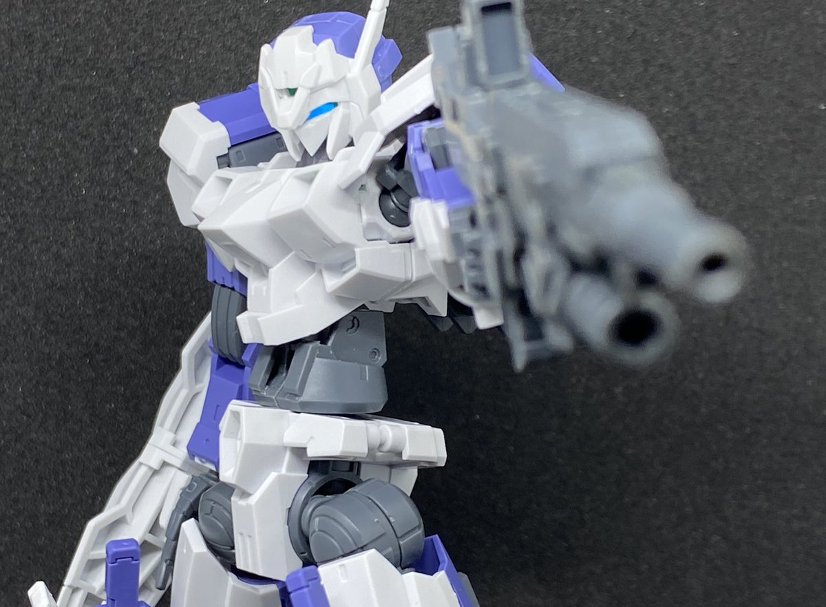 BOSS86942058's tweet image. 【エクスライト】

アルト・カスタムの派生機であるエクシードタイプの頭部と各関節の強化コンバートを行ったイグライトのカスタム機。

#MIX30MLコンテスト