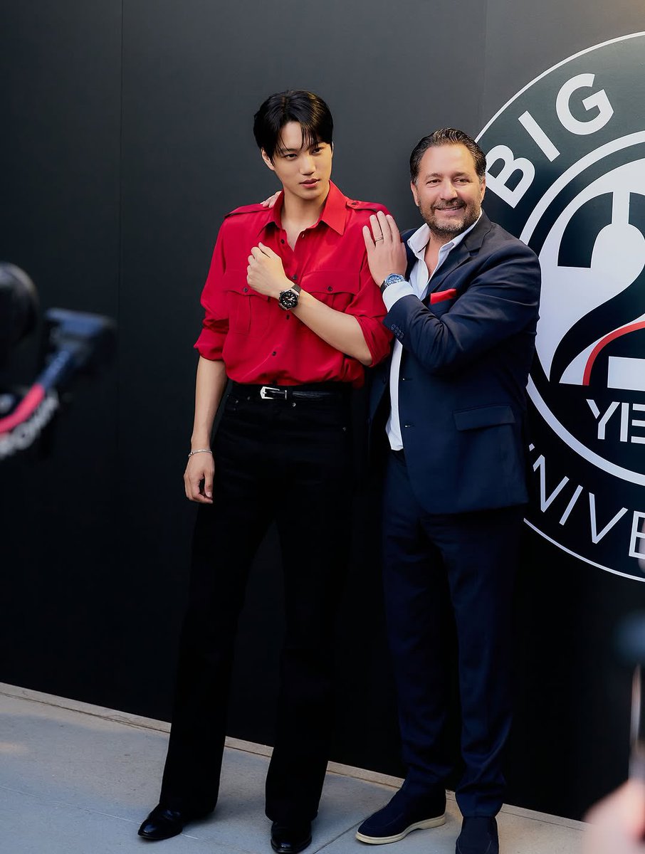 nothingonini's tweet photo. NEW KAI PICS FROM HUBLOT EVENT !
HE IS SO FINE https://t.co/8AVQ9aDpcv