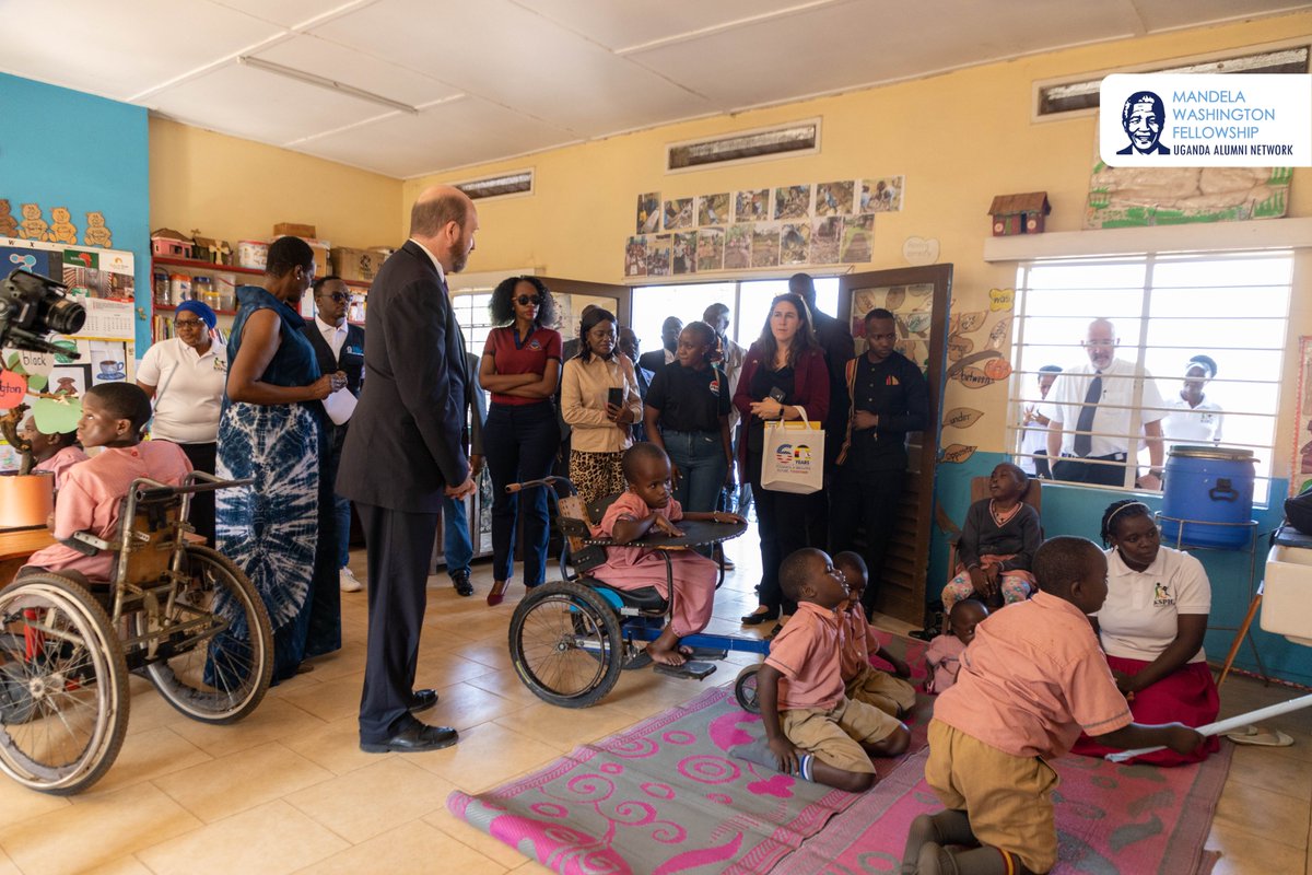 When diplomacy meets humanity. 😍
#ItIsInYourHands #Build4KSPH #MWFAlumniUG #NelsonMandela #MandelaDay2025 #MWFImpact