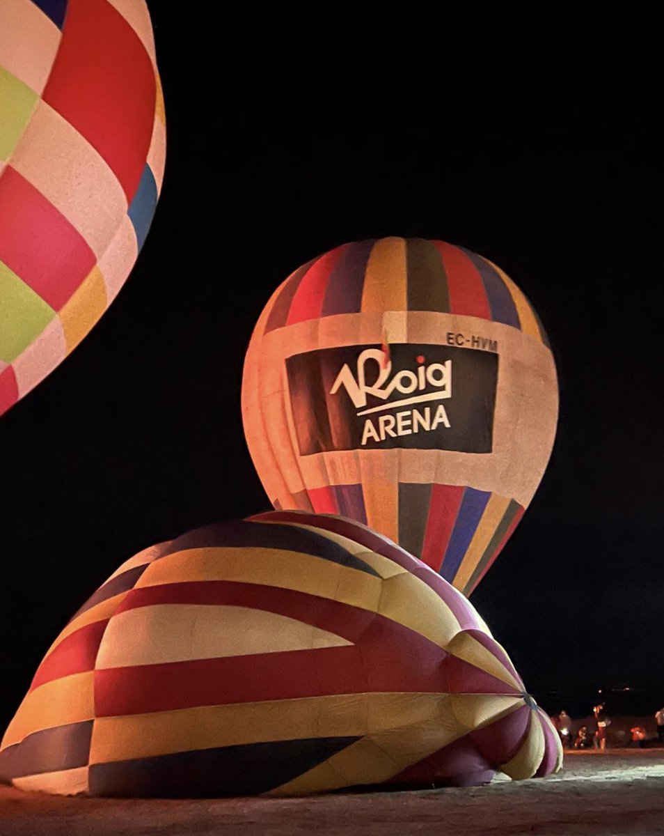 RoigArena's tweet image. ¡No podíamos esperar a septiembre para llevarte a lo más alto! 🎈
📍Festival de Globos de Segovia.
#roigarena