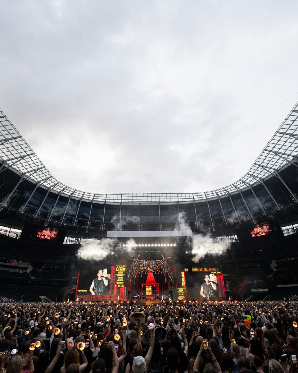 SpursStadium's tweet image. Stray Kids at Tottenham Hotspur Stadium 🤩