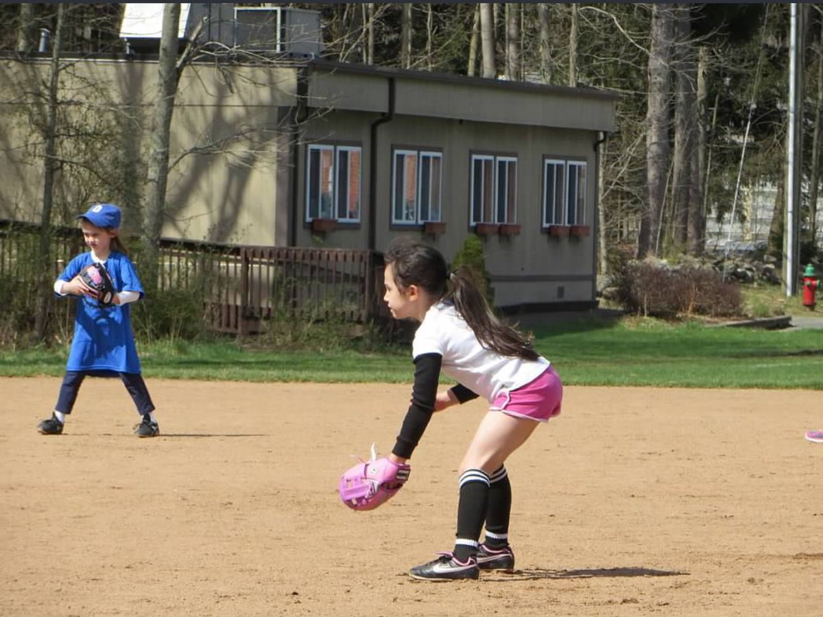 Evangeline Magera 2026 (@emagera2026) on Twitter photo GO RAVENS!!!❤️🤍❤️
<a href="/FPUSoftball_/">FPU Softball</a> <a href="/Coach_CastilloJ/">Coach Castillo</a> <a href="/Frank_Lieto/">Frank Lieto</a> GO RAVENS!!!❤️🤍❤️
<a href="/FPUSoftball_/">FPU Softball</a> <a href="/Coach_CastilloJ/">Coach Castillo</a> <a href="/Frank_Lieto/">Frank Lieto</a>