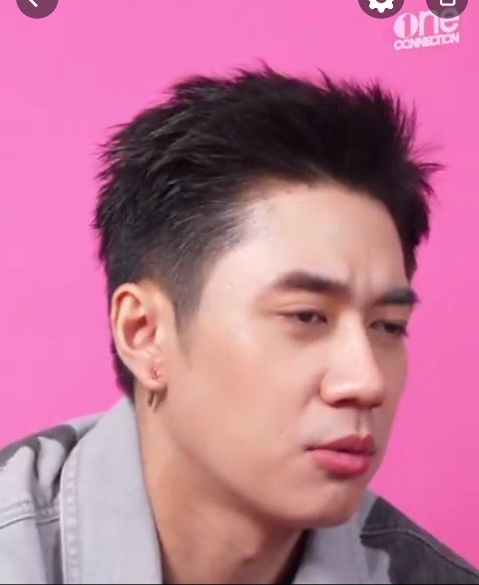 lekkullaya's tweet photo. ขำมากกกกกโกหกเทรนเนอร์กินคลีน แต่แฟตขึ้นก็มันอร่อยอะเนอะ🤣🤣🤣
JAM RACHATA
#QuestionaboutJamPoint
@RachataJam https://t.co/GsMu574eNz