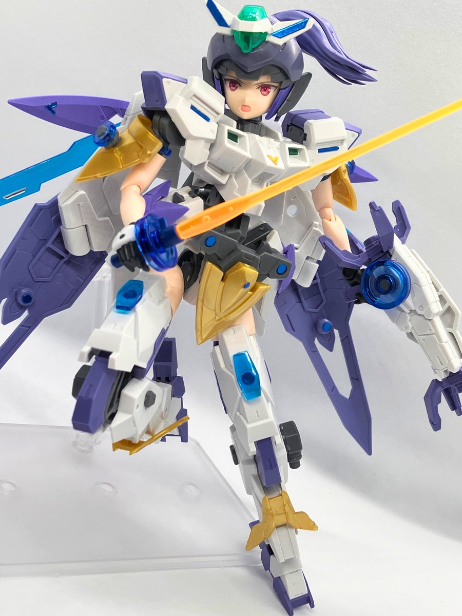 waino_narehate's tweet image. 『イグライ子』

サイラスの開発者が極秘に組み込んだ趣味のデザインプログラムにより、いくつかの機体の見た目は美少女となった

しかしその機動力は通常のイグライトよりも高く、接近戦を得意とする

#MIX30MLコンテスト