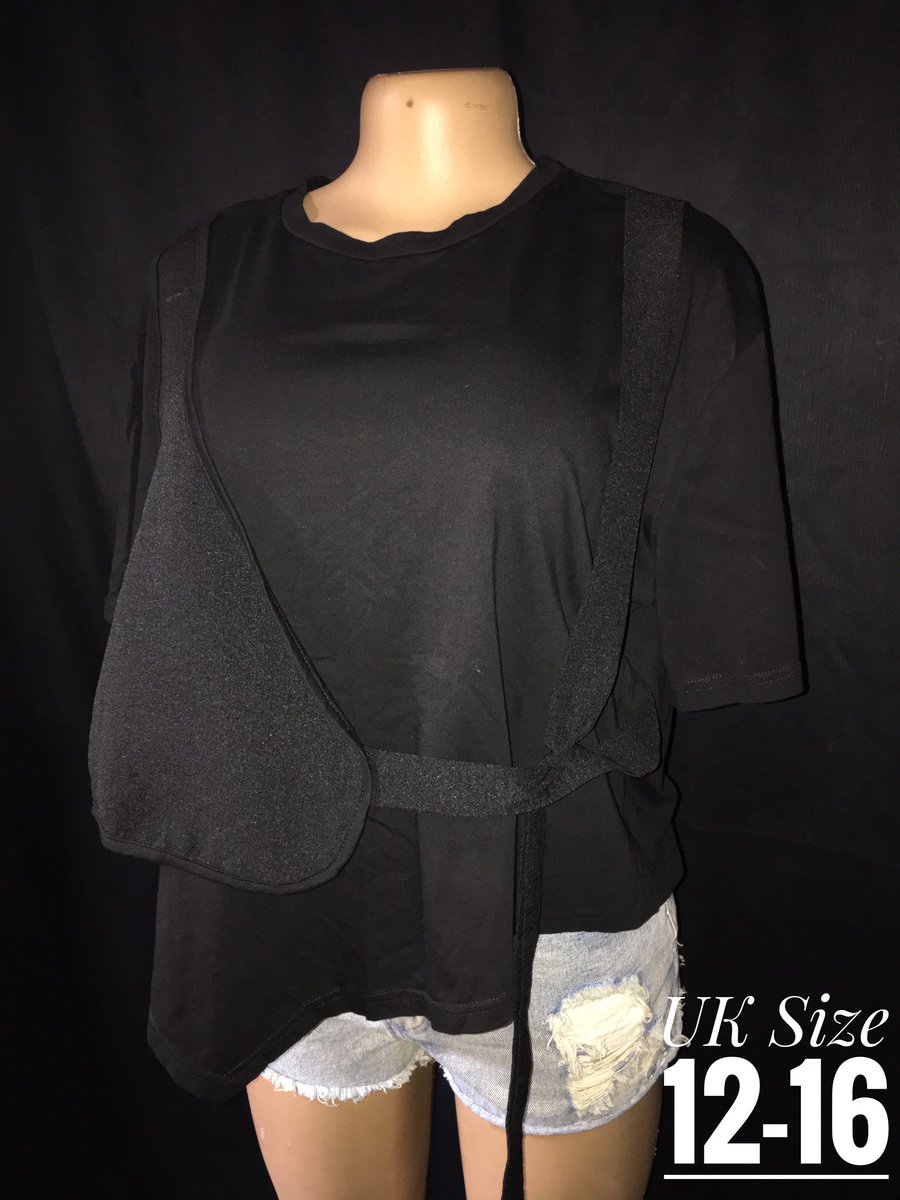 CallMeSlimBee's tweet image. Female thrift wears available for immediate pickup or delivery
Frame1: #3500
Frame2: #3500
Frame3: #3800
Frame4: #3000
Location: Osogbo
For more, message wa.me/07038523280