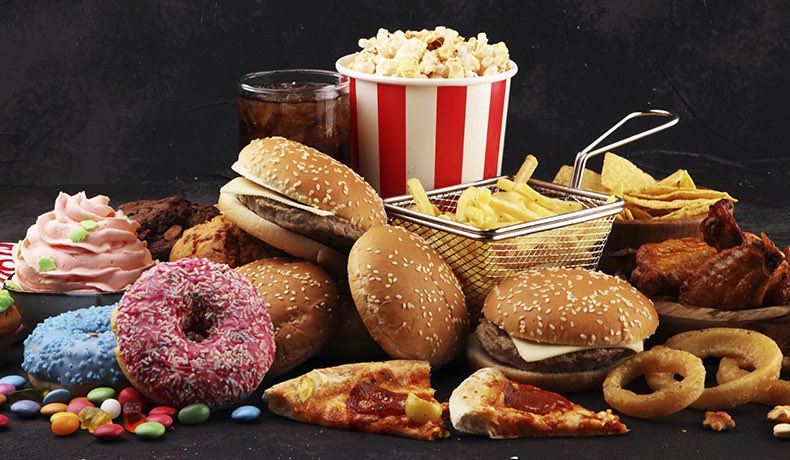 bluewaverider46's tweet image. Today is #NationalJunkFoodDay
So many choices! ππ¬
I hope you have a great day πβοΈπ