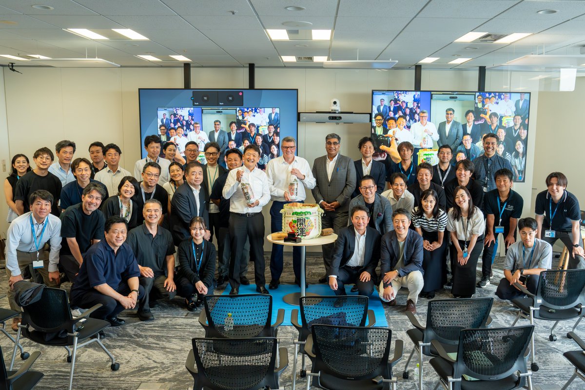 guydiedrich's tweet image. Great week in #Japan 🇯🇵 Renewed our MOU with NICT,  met partners like METI &amp;amp; UTokyo, hosted a healthcare day in Osaka, and joined the @Cisco Japan town hall in Tokyo. Proud of Cisco&apos;s impact in Japan—35 #CiscoCDA projects &amp;amp; 132k+ #NetAcad learners to date.