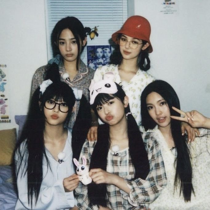 ccomnw's tweet image. 긴말필요없다사랑한다
#뉴진스와_걷는_세번째_여름
너무너무보고싶어서눈물나고
#NewJeans_3rd_Anniversary
하루하루가햄들지만멤버들보면
#Happy3rdNewJeansDay
힘낼수잇다3주년축하해공주들