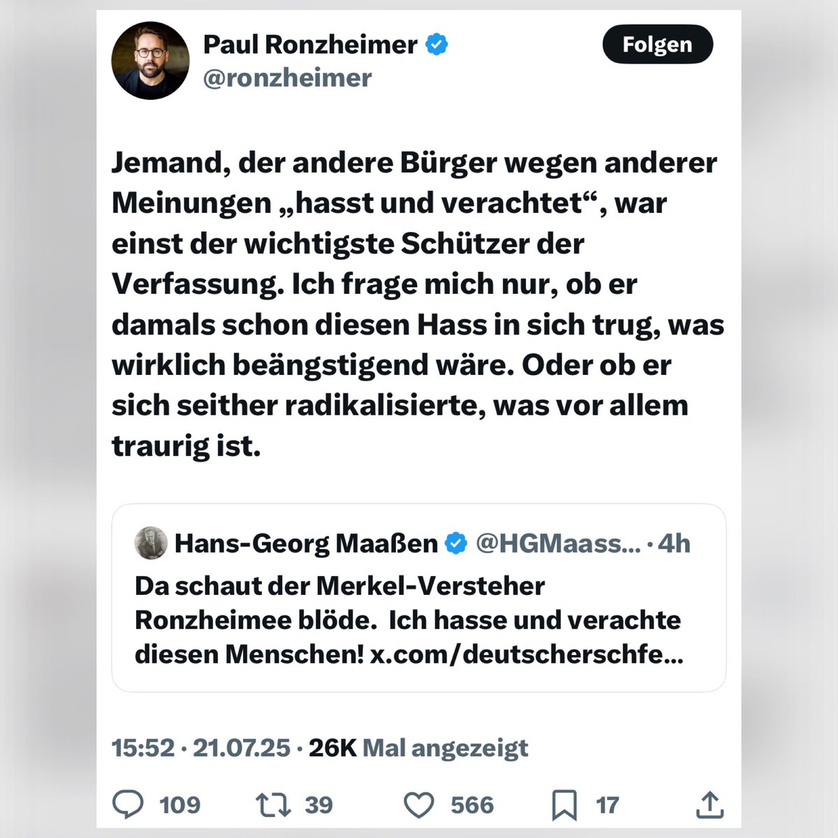 HGMaassen's tweet image. Kommen Sie mir nicht so, Herr Ronzheimer. Sie und die Propagandisten des Springer Verlages mit der „Refugees Welcome“-Propaganda waren mitverantwortlich dafür, dass Merkel die für Deutschland katastrophale Migrationspolitik durchziehen konnte. Sie haben genügend Schaden…