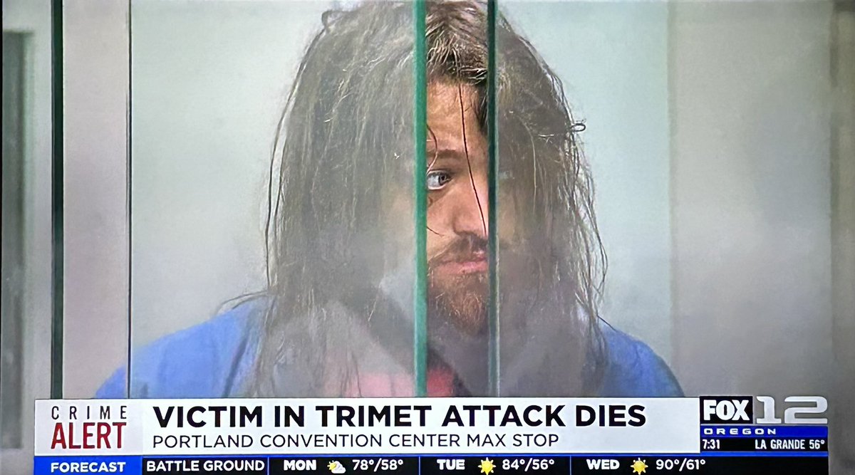 oregonducksmama's tweet image. This career criminal had TWENTY-FOUR prior arrests before he killed someone at a Max stop. How was he on the streets with 24 prior arrests?! These far left criminal justice policies are putting lives in danger. 🤬😒
We must Overturn SB48 in Oregon. It is insane and makes our…